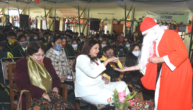 Inter House Carol Singing Contest 2021-22