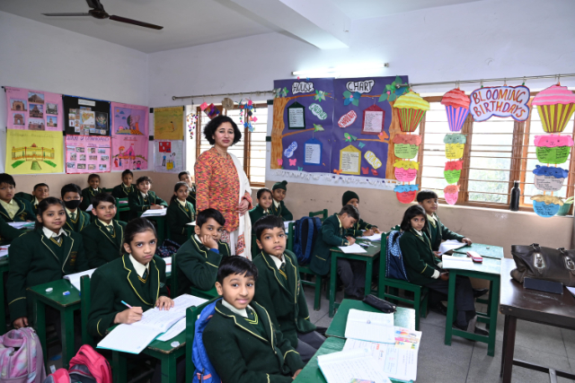 JUNIOR SCHOOL  CHART COMPETITION
