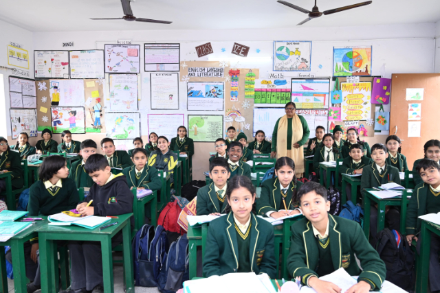 JUNIOR SCHOOL  CHART COMPETITION