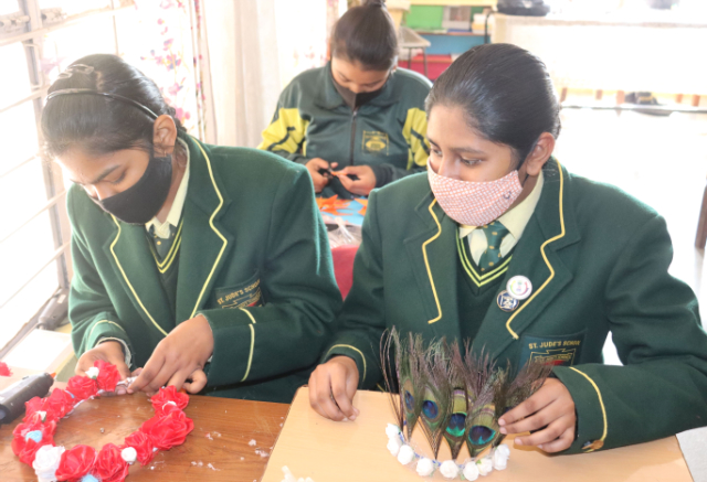 Proud to be an Indian Contest (Classes 6-12)