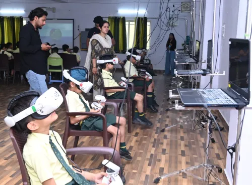 Immersive Virtual Reality Show at St. Jude’s School