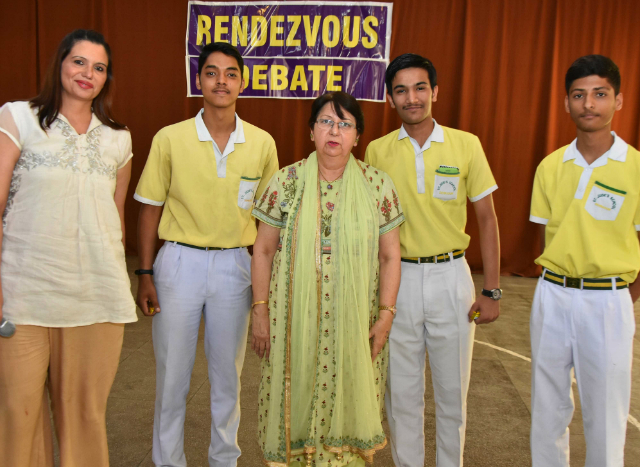 Rendezvous Group Discussion (Senior Inter House Group Discussion)