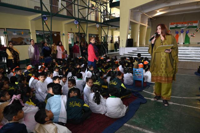  PRIMARY SCHOOL REPUBLIC DAY CELEBRATION 
